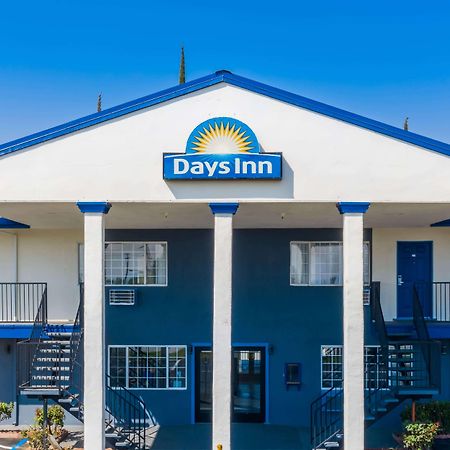 Days Inn By Wyndham Red Bluff Buitenkant foto