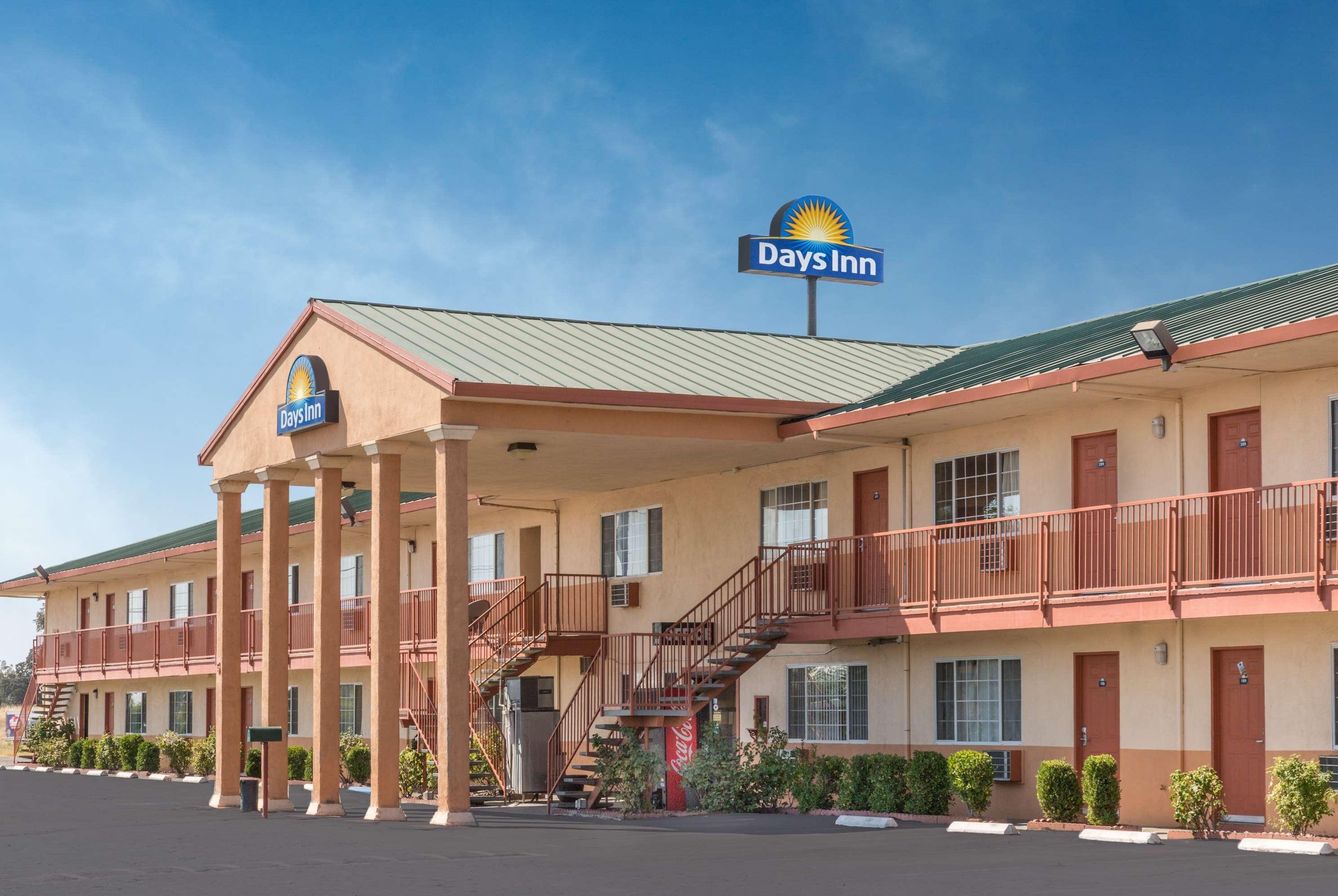 Days Inn By Wyndham Red Bluff Buitenkant foto