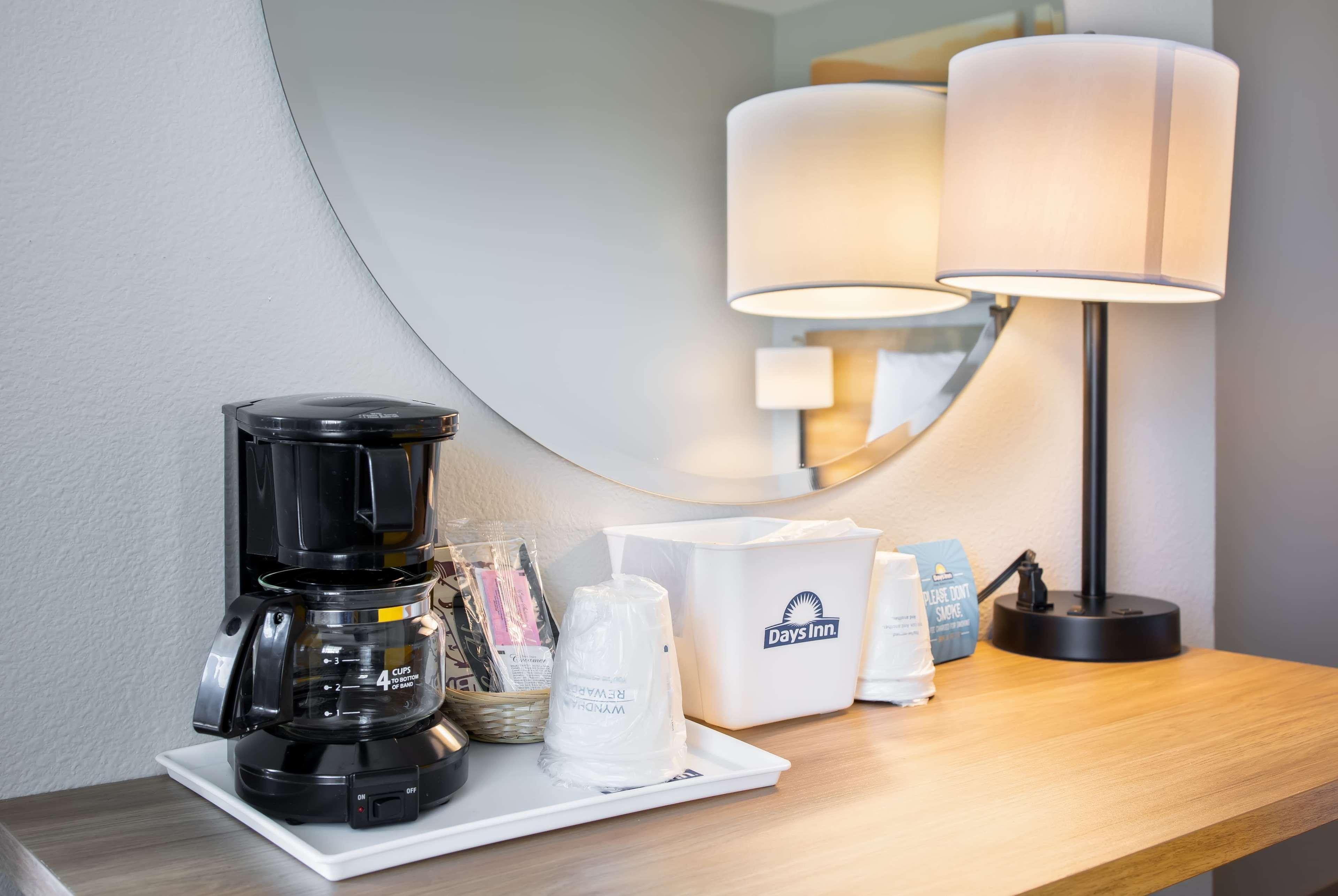 Days Inn By Wyndham Red Bluff Buitenkant foto