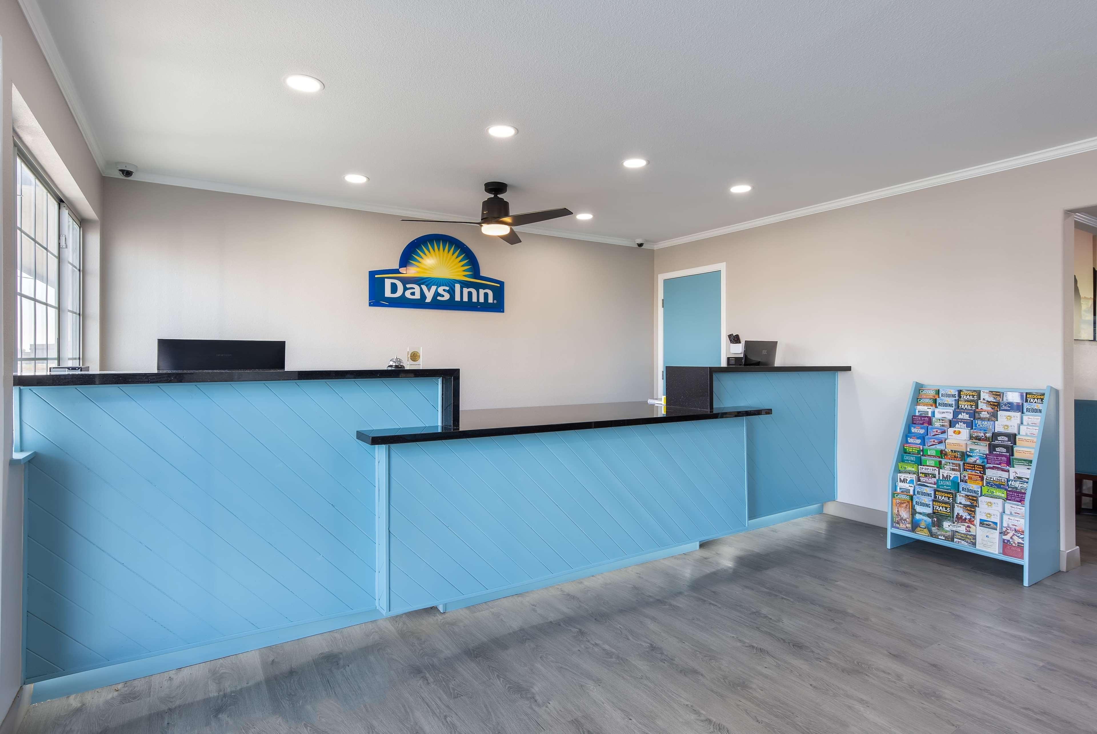 Days Inn By Wyndham Red Bluff Buitenkant foto