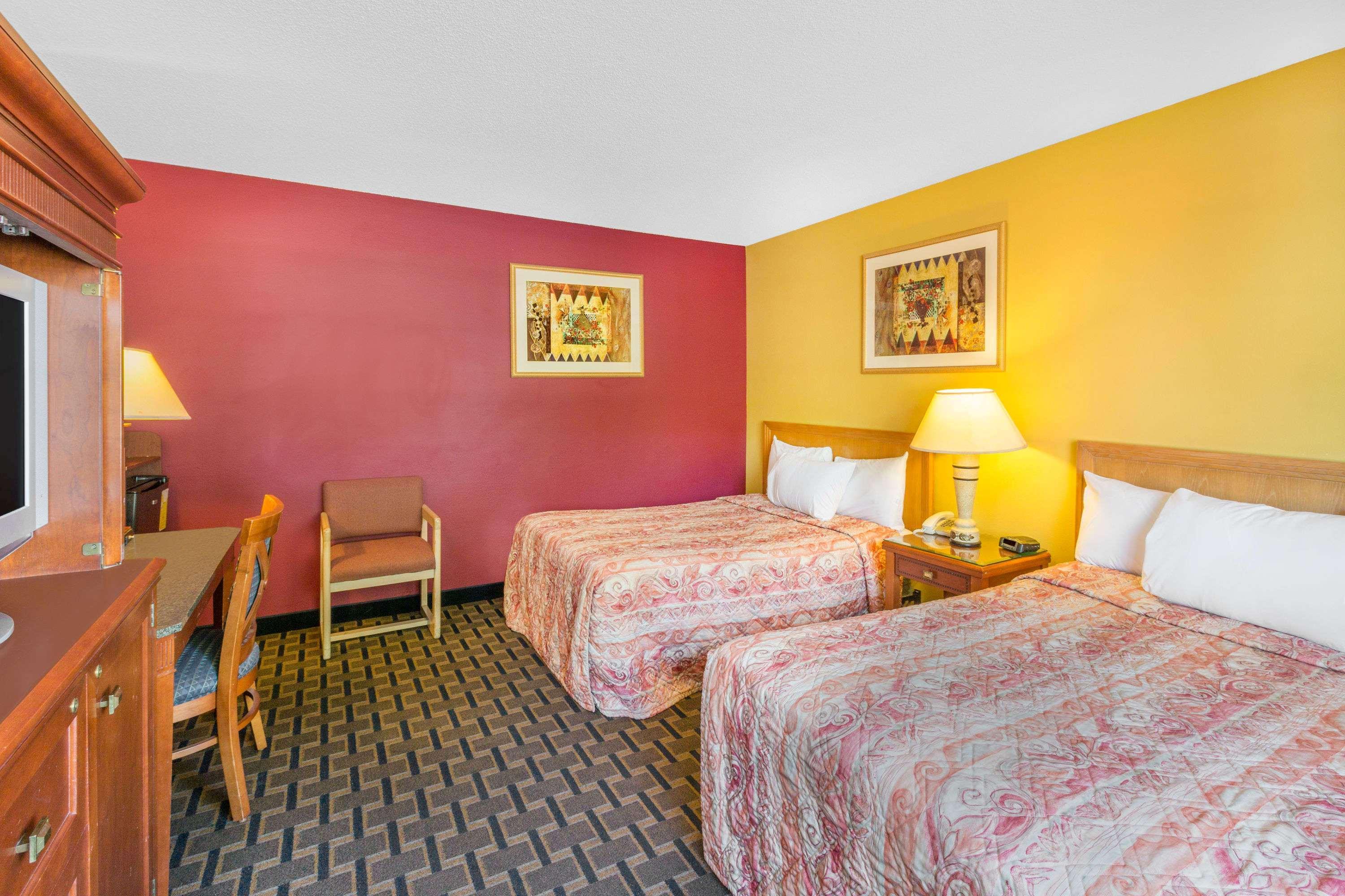 Days Inn By Wyndham Red Bluff Buitenkant foto